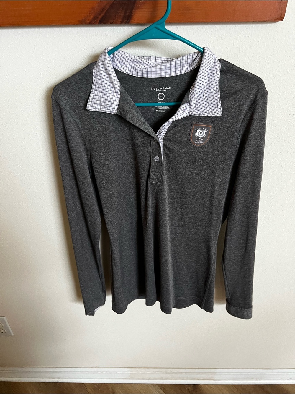 Noel Asmar women’s  Long-Sleeve Polo Shirt in Charcoal